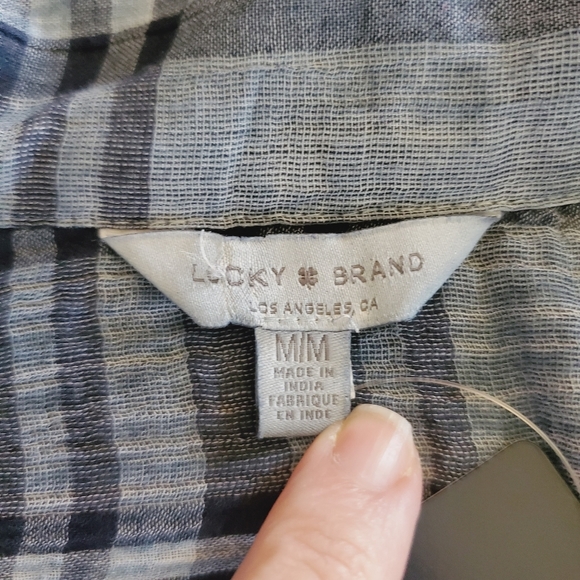 Lucky Brand Plaid Button Down Top Size M NWT *1255 - Picture 3 of 8